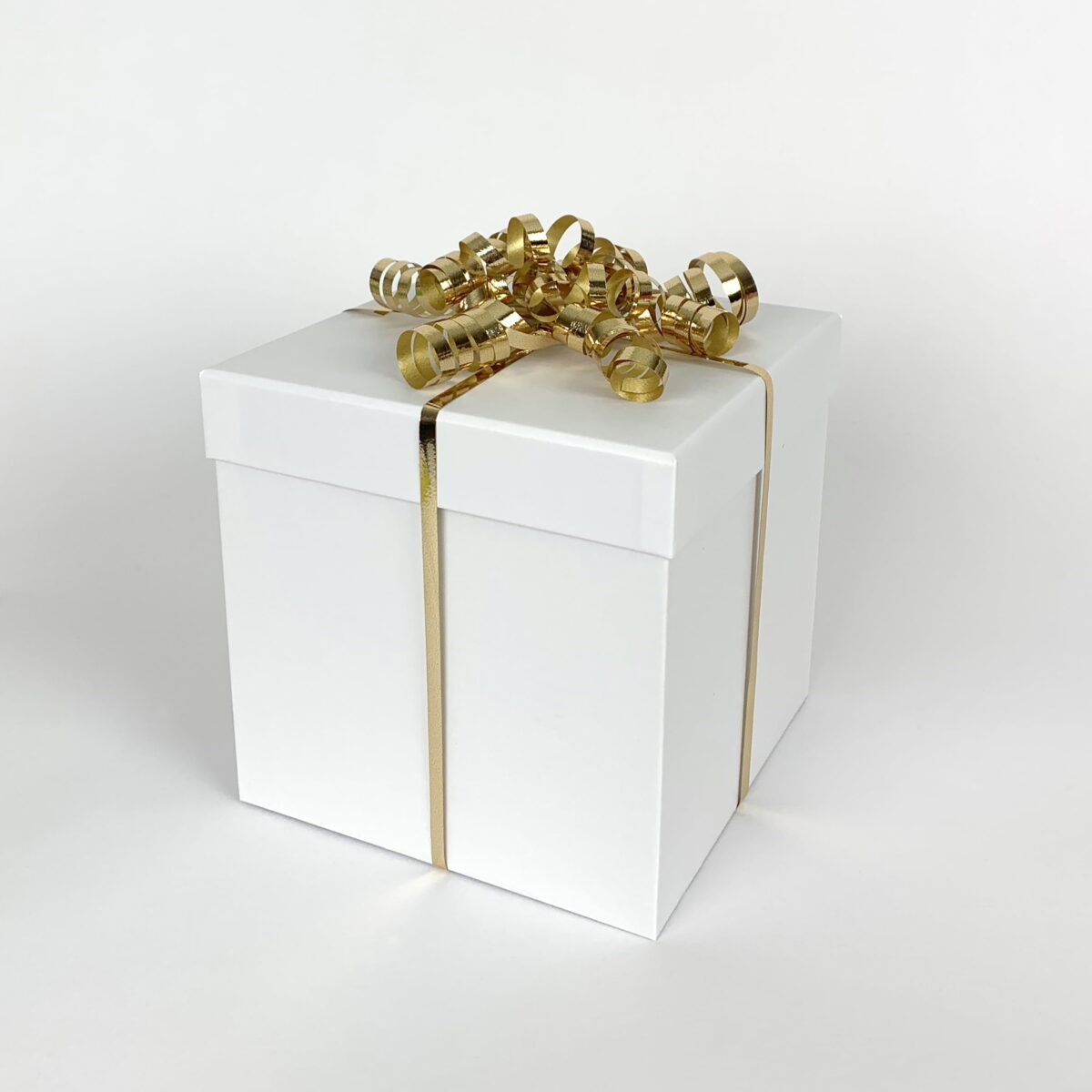 Metallic Gold Curling Ribbon, 100 Yards by Gwen Studios - Image 3