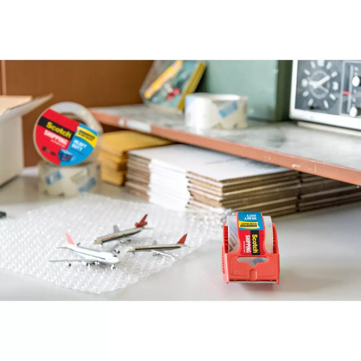 Scotch Heavy-Duty Shipping Packaging Tape with Dispenser, 2" x 1,000", 6 pk. - Clear - Image 2