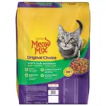 Meow Mix, Original Choice Flavor Adult Dry Cat Food, Heart Healthy & Oral Care Formula, 32 lbs. - Image 2