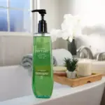 Neutrogena Rainbath Renewing Shower and Bath Gel, Pear & Green Tea, 40 fl. oz. - Image 2