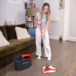 O-Cedar EasyWring Power Microfiber Spin Mop + 2 Refills - Image 9