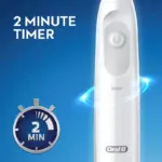 Oral-B Pro Advantage Battery-Powered Toothbrush, 2 Handles + 4 Brush Heads - Image 5