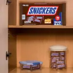 SNICKERS Milk Chocolate Candy Bars, Fun Size, 70 pcs. - Image 7
