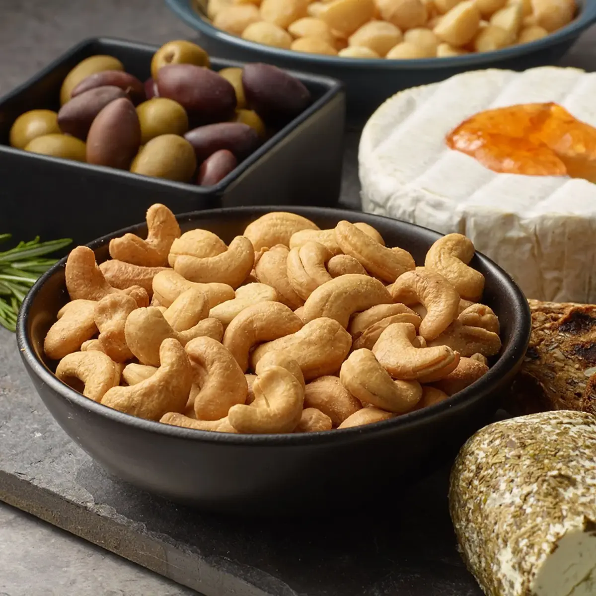 Member's Mark Lightly Salted Whole Cashews, 33 oz. - Image 2